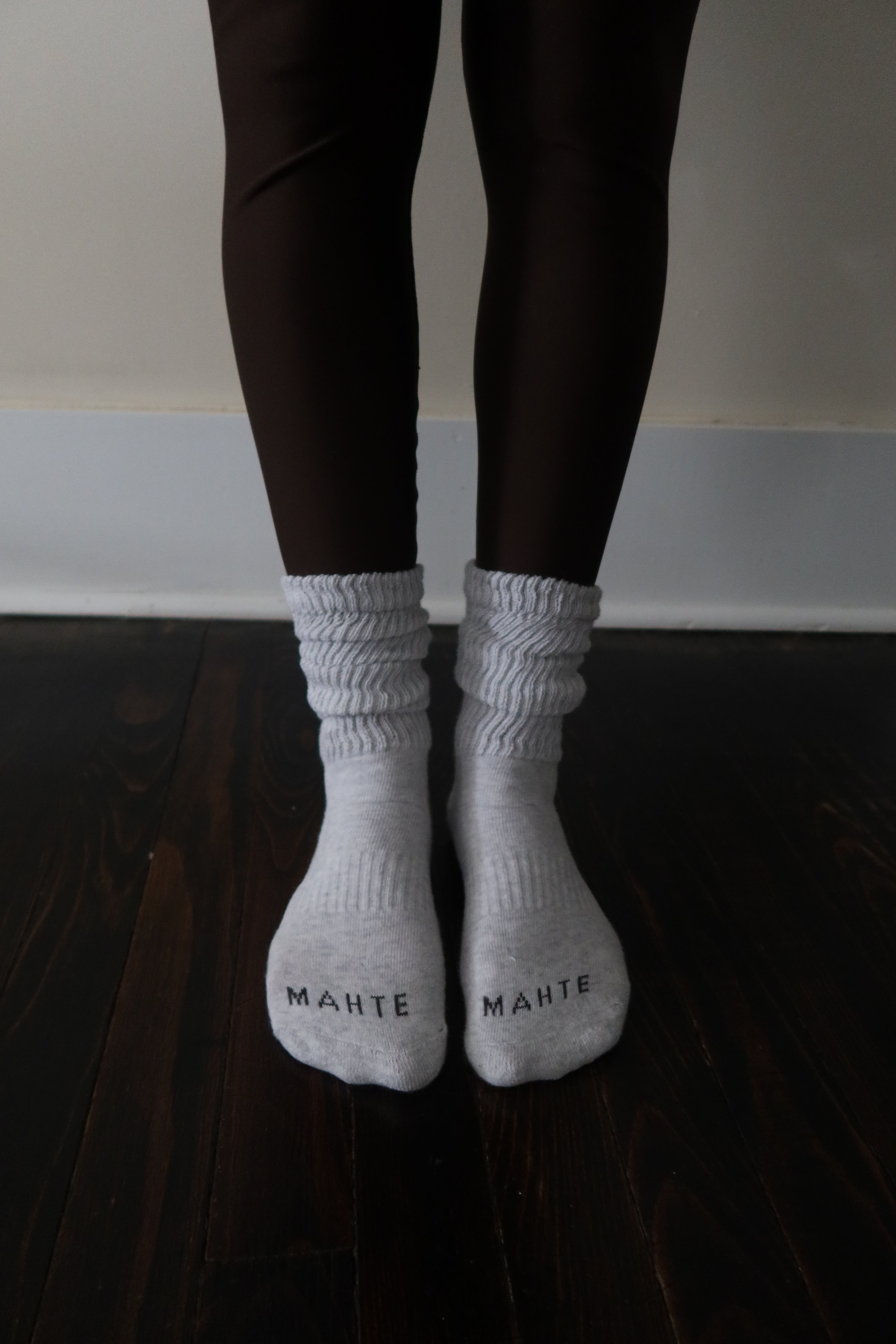 MAHTE Signature Scrunch - Grey