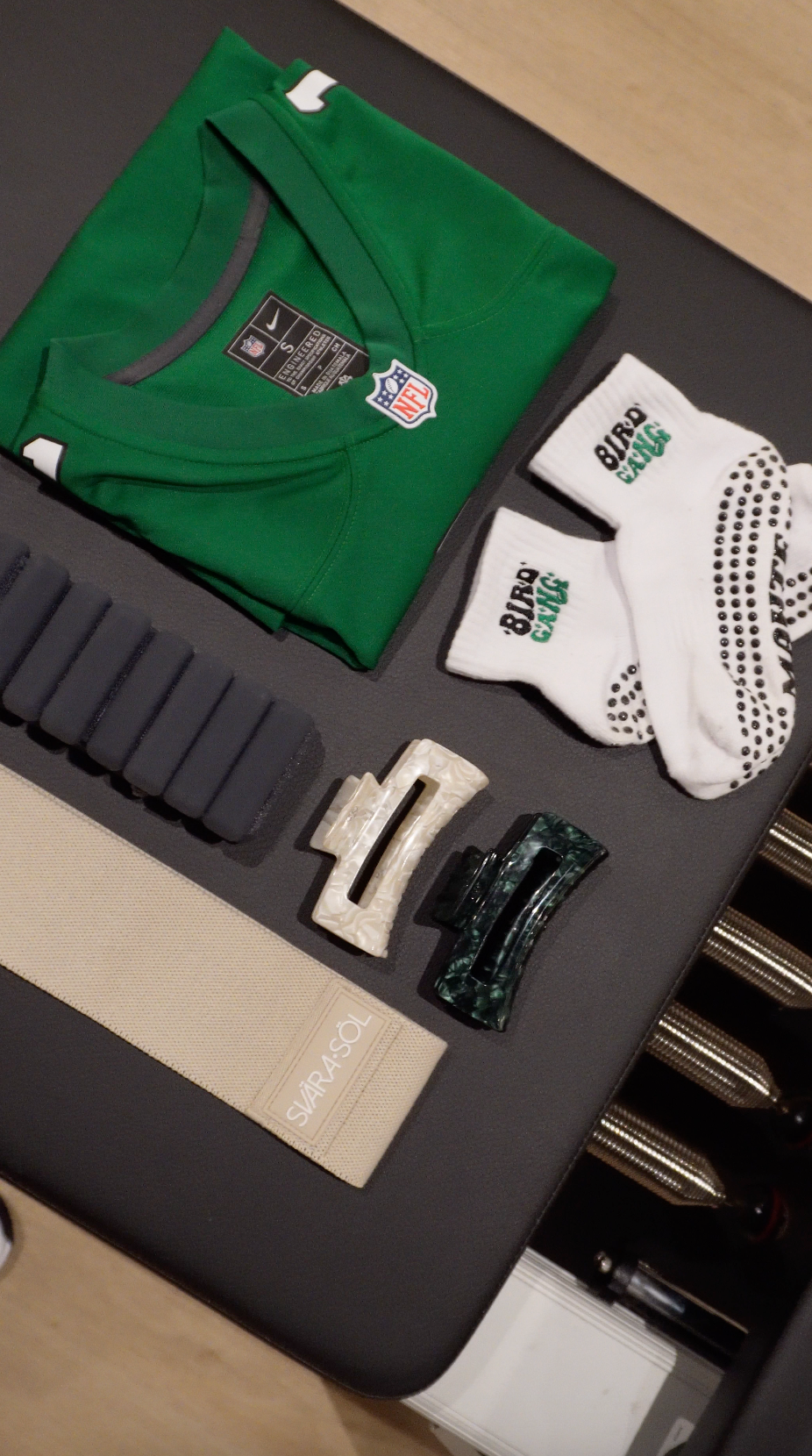 Bird Gang Grip Socks